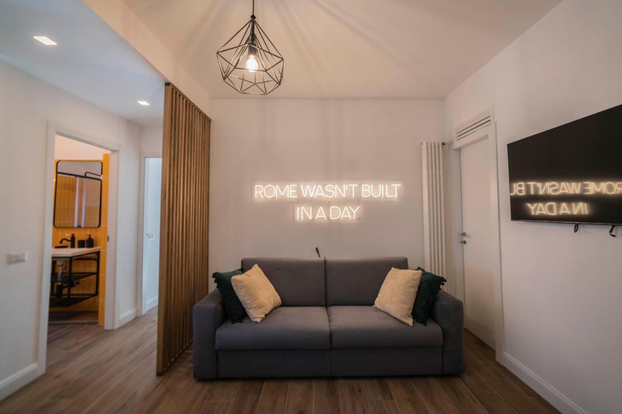 Apartment Vintage Cipro Rom